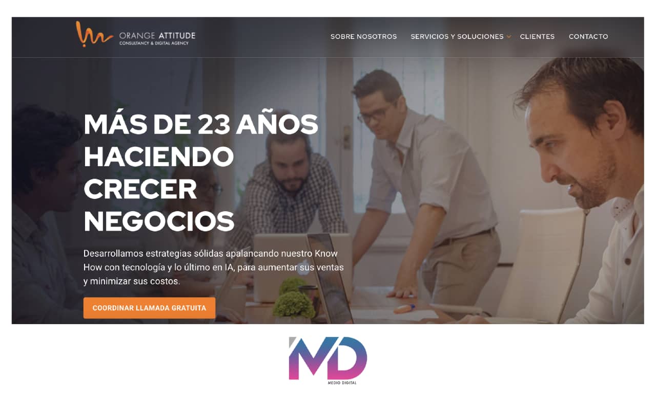 Logo Agencia de Marketing Digital Orange Attitude Uruguay
